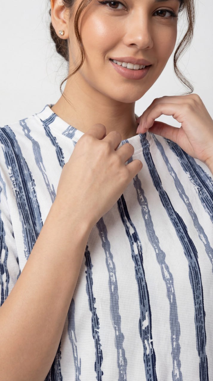 Trendy Women’s Printed Co-Ord Set – Half Sleeve Top & Wide Leg Pants (Navy Blue & White Striped Lounge Wear Set)